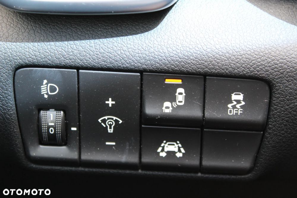 Kia Sportage 1.6 GDI L Business Line Plus 2WD - 29