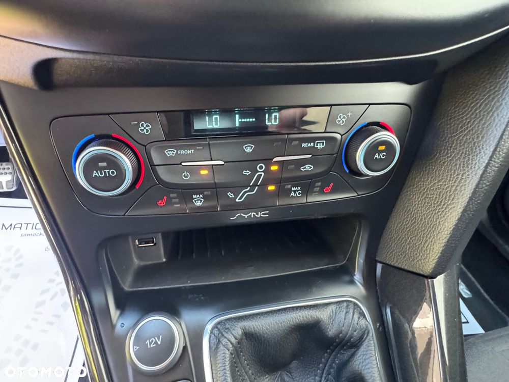 Ford Focus 1.5 EcoBoost STart-Stopp-System TITANIUM - 31