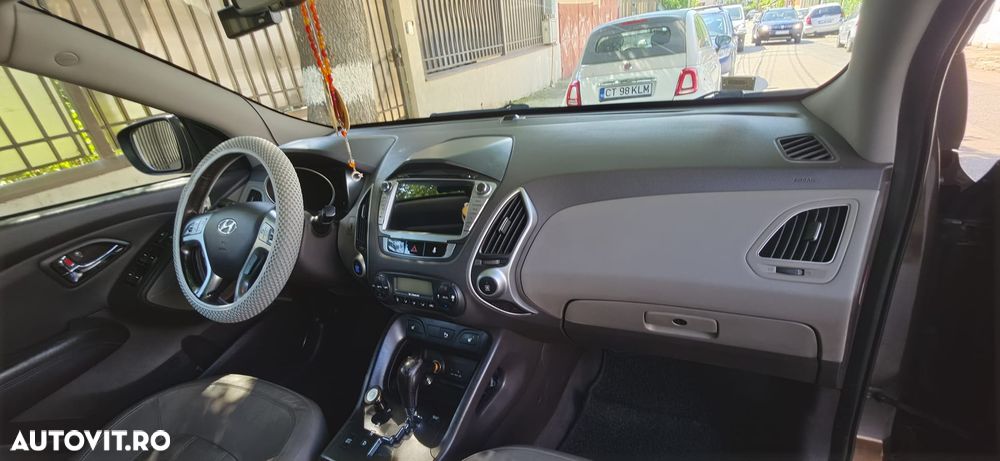 Hyundai ix35 2.0 CRDI High 4WD GLS Aut. Style+ - 8