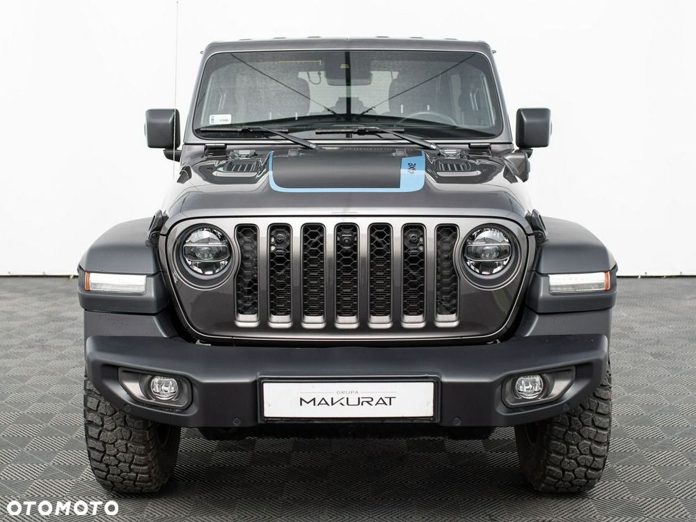 Jeep Wrangler - 8