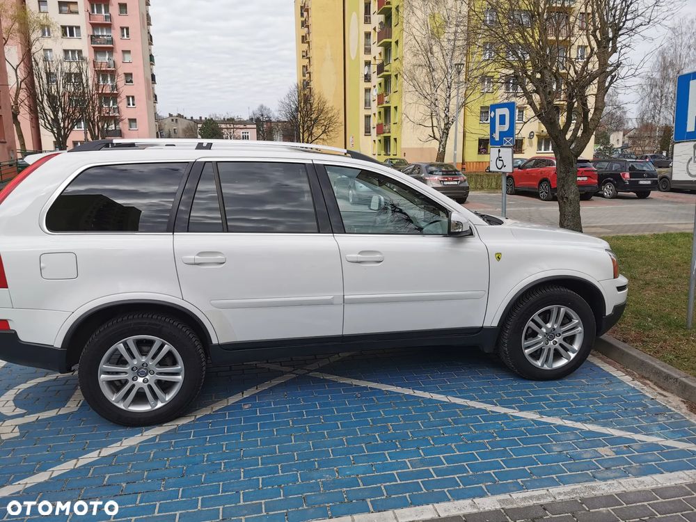Volvo XC 90 - 25