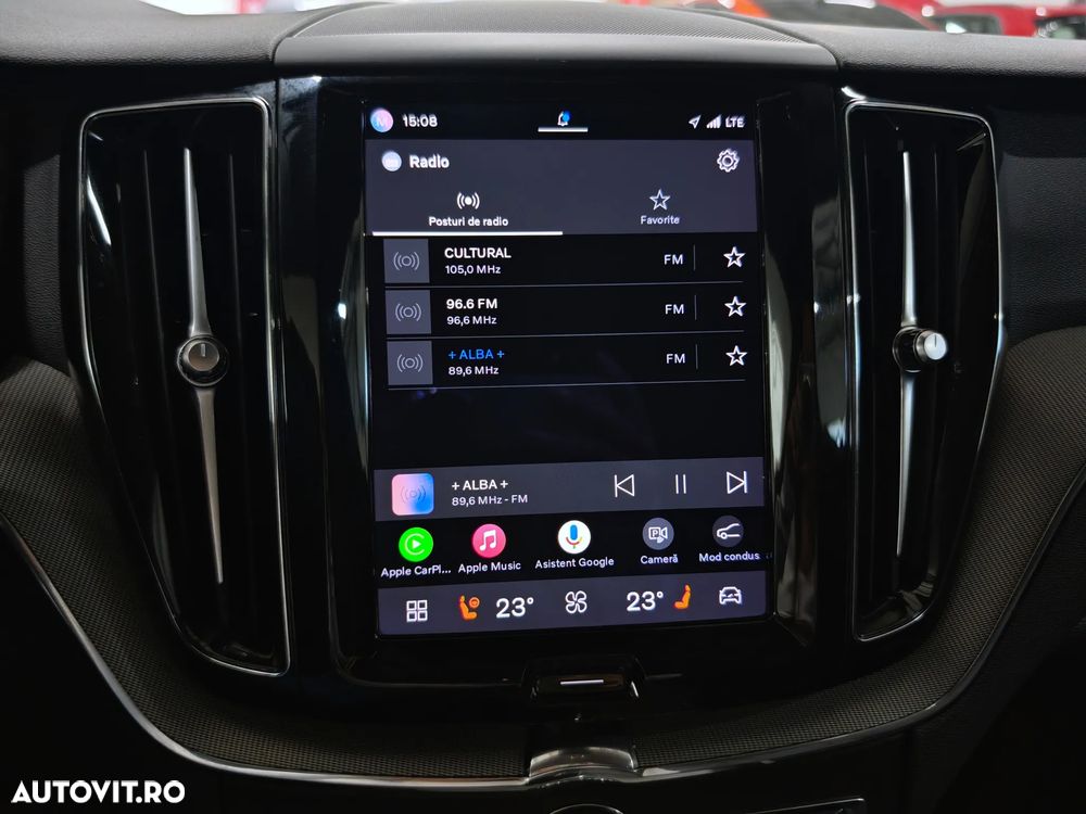 Volvo XC 60 B4 MHEV R-Design - 14