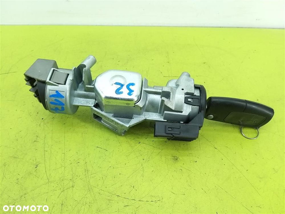 Stacyjka KLUCZYK Ford Focus MK2 2004-2011R 3M513F880A - 1