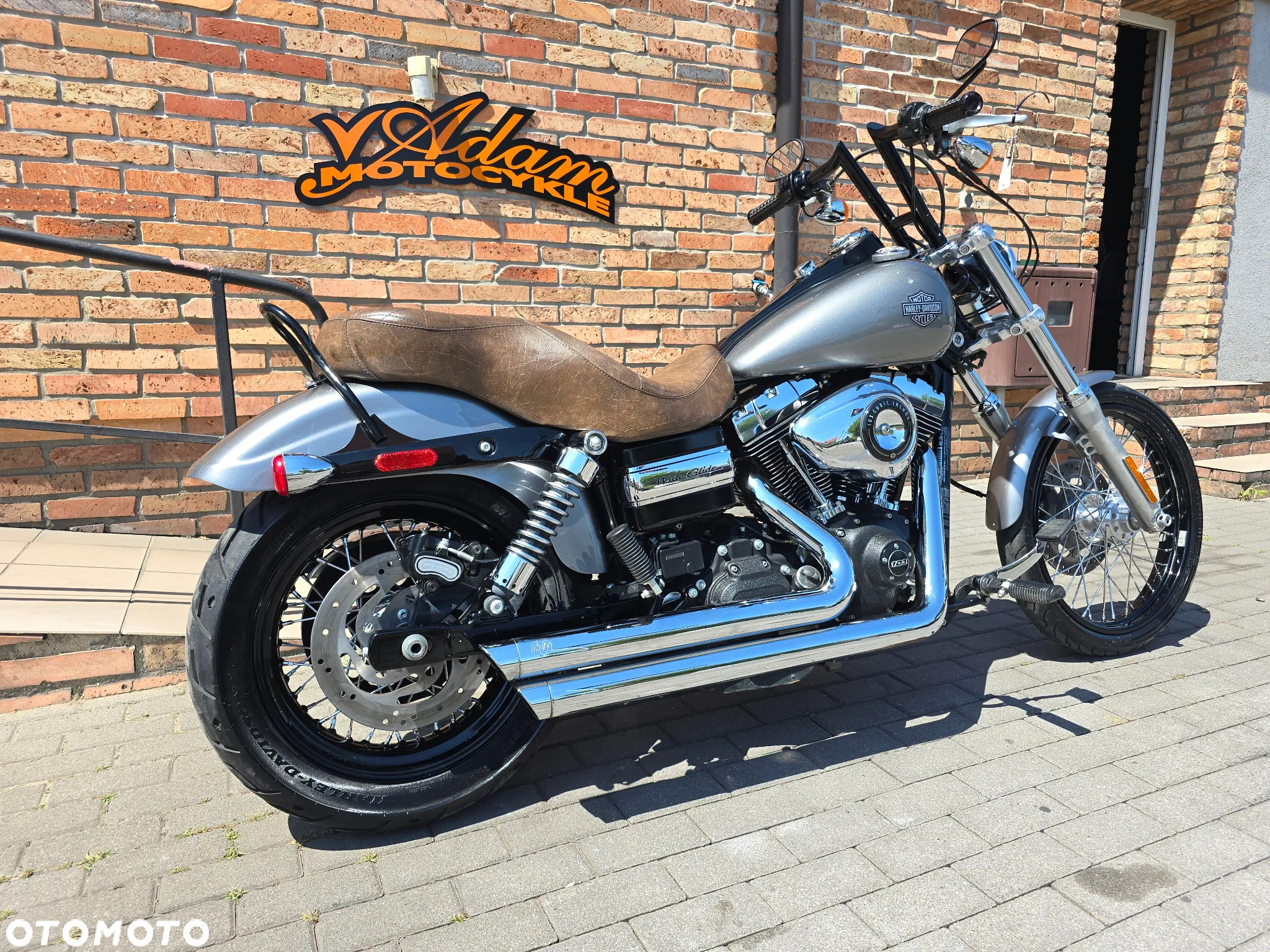 Harley-Davidson Dyna Wide Glide - 24