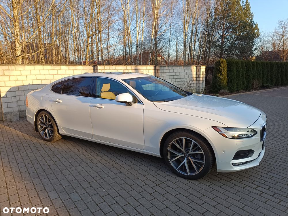 Volvo S90 T5 Momentum - 4