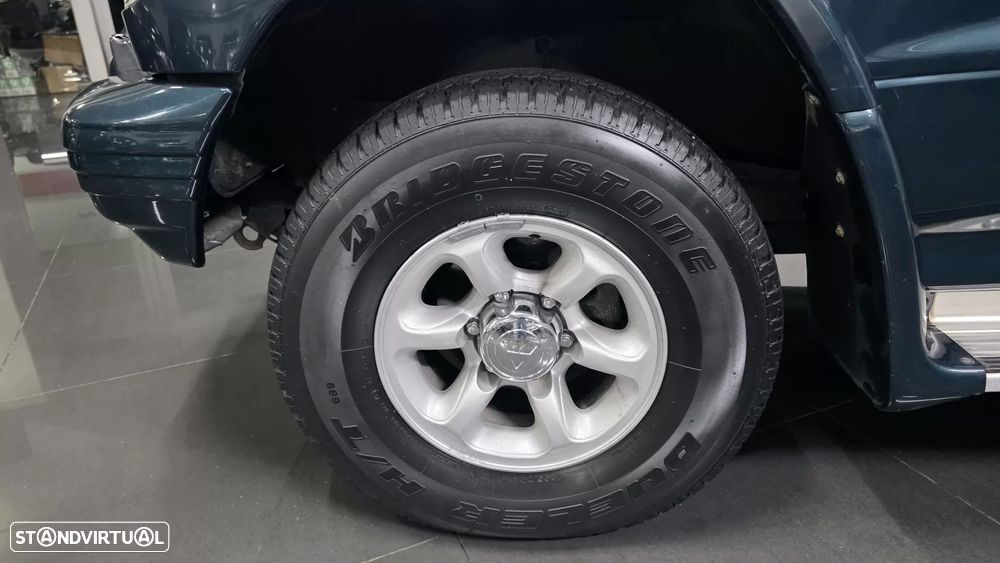 Mitsubishi Pajero 2.8 TD GLS ABS - 23