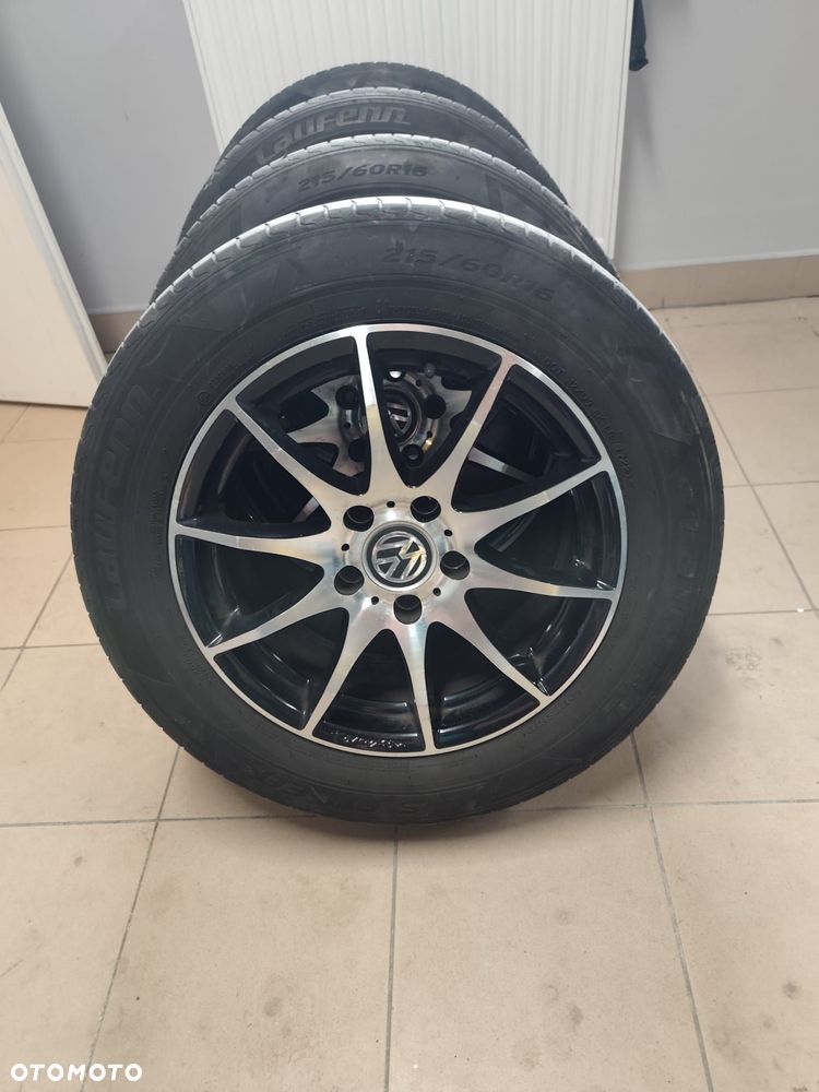 Volkswagen Sharan 2.0 TDI Blue Motion Style - 10
