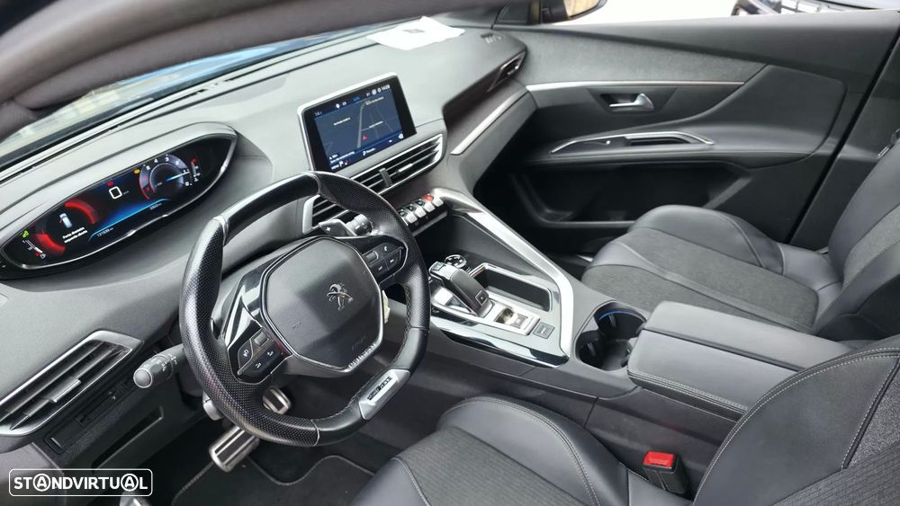 Peugeot 5008 1.2 PureTech Allure EAT8 - 12