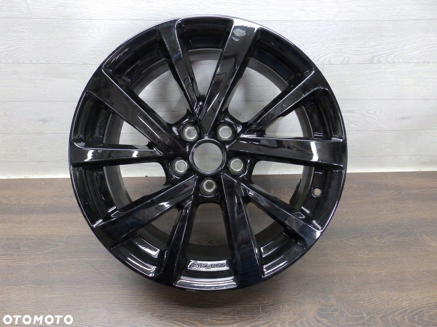 Felga Mazda 3 III 7Jx18 Et45 5x114.3 - 1