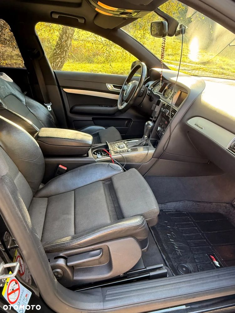 Audi A6 Avant - 16