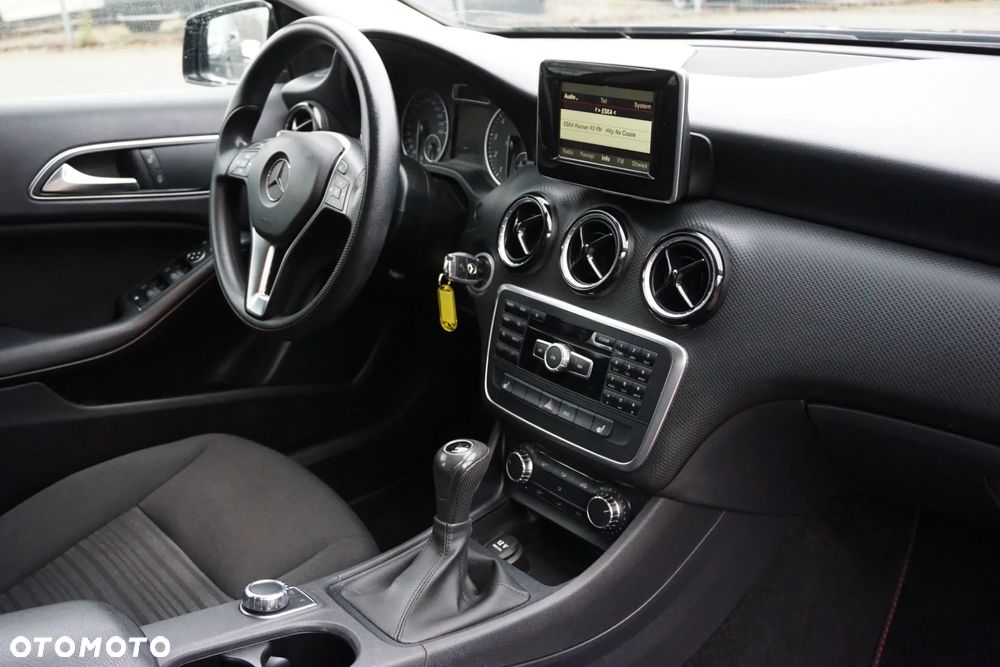 Mercedes-Benz Klasa A 180 StreetStyle - 17