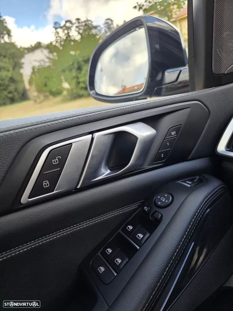 BMW X5 45 e xDrive Pack M - 40