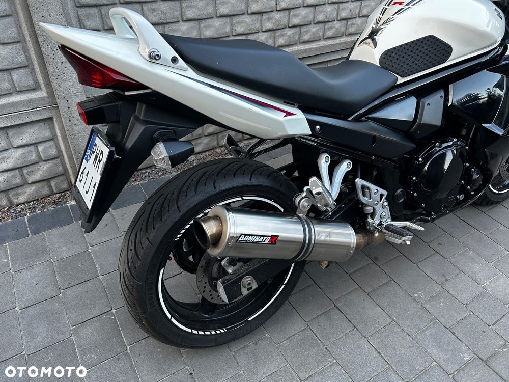 Suzuki GSX - 5