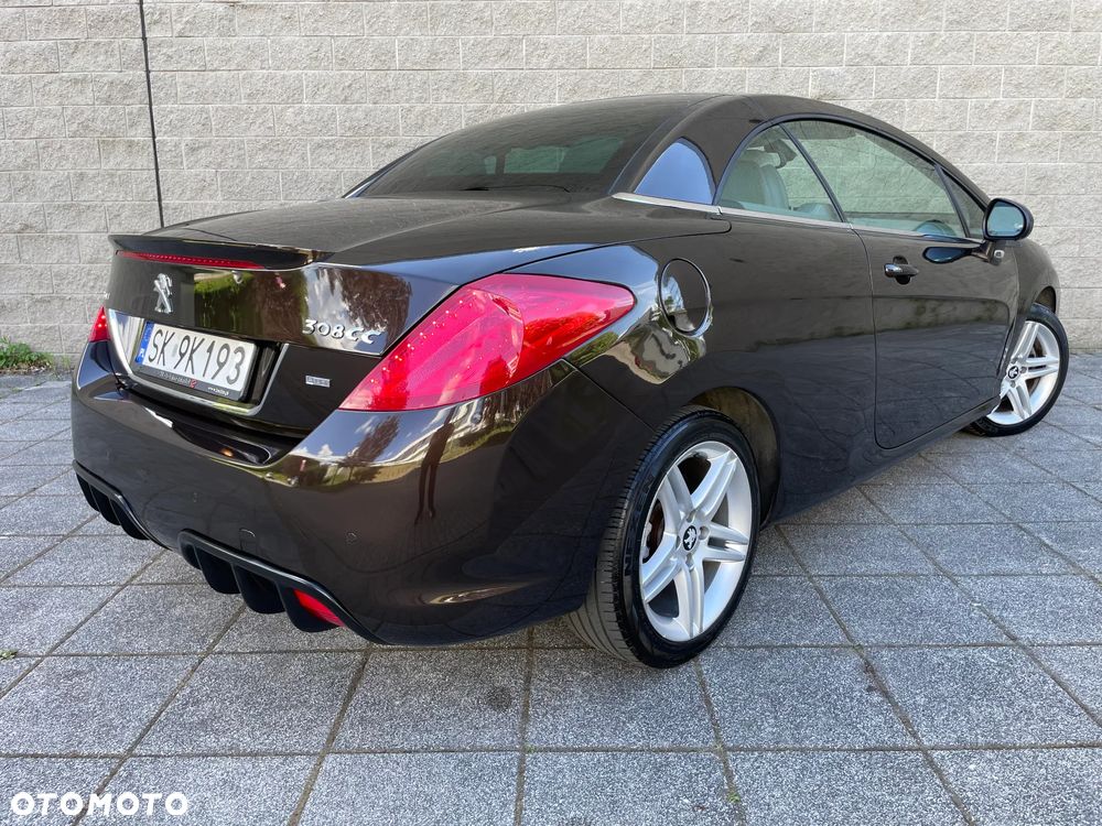 Peugeot 308 - 8