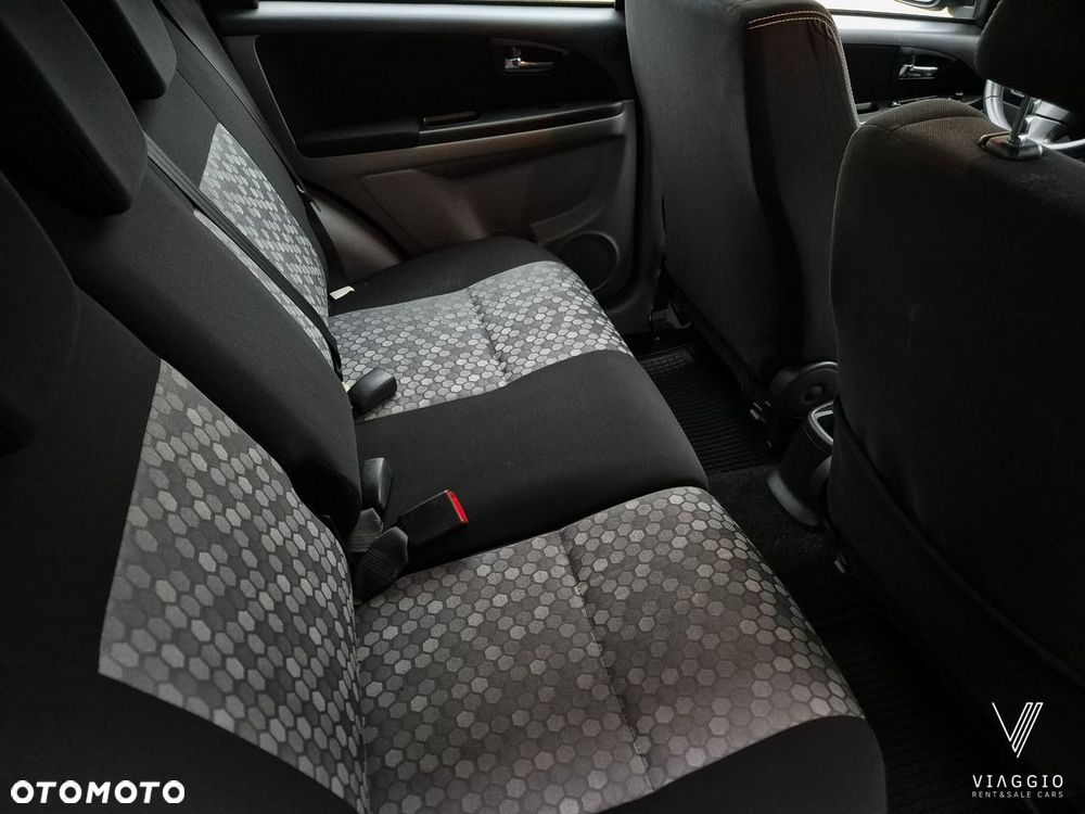 Suzuki SX4 Classic 2.0 DDiS 4x4 Comfort - 17