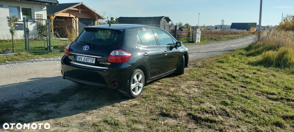 Toyota Auris 1.8 HSD Luna - 5