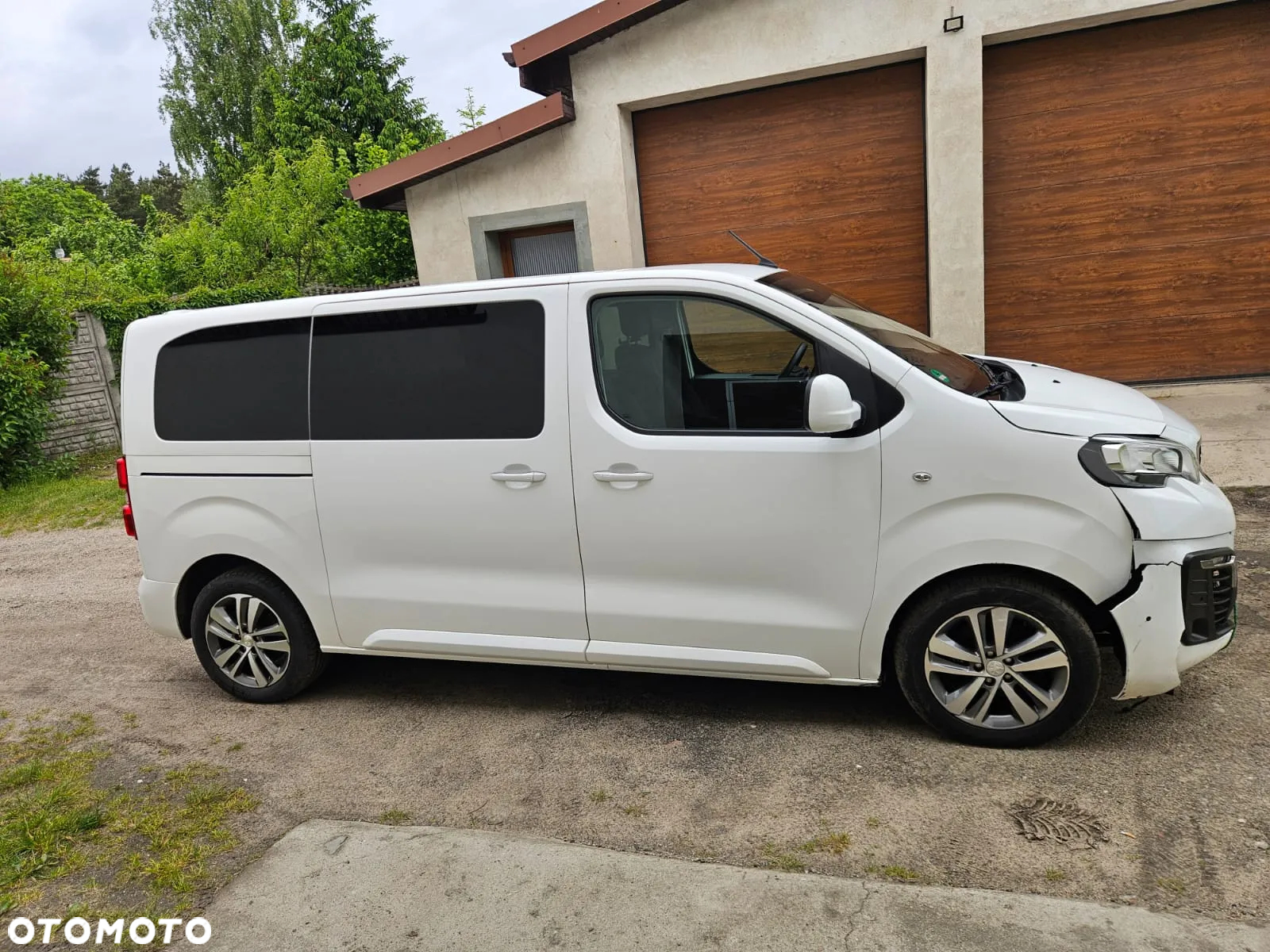 Peugeot Traveller 2.0 BlueHDi Compact Allure - 3