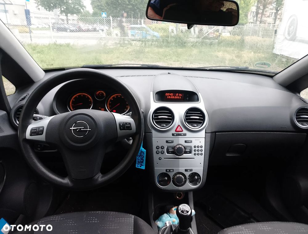 Opel Corsa 1.2 16V Edition - 21