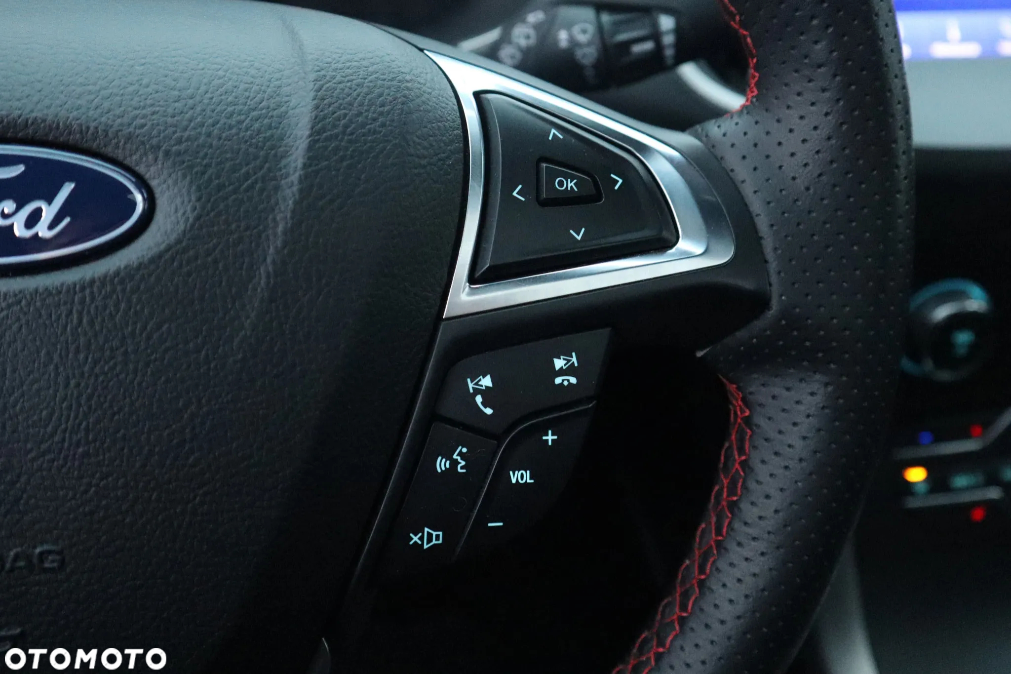 Ford Edge - 16