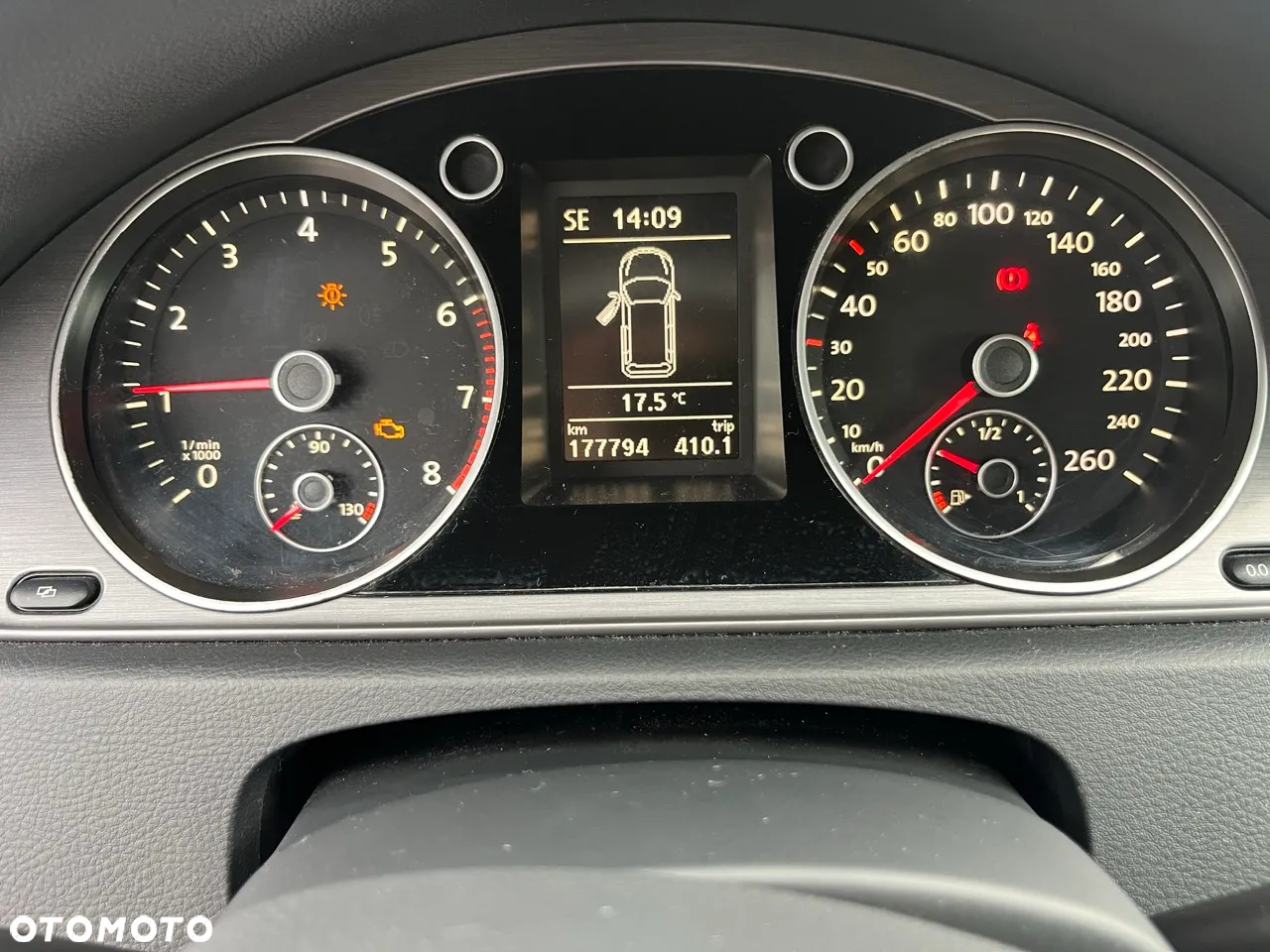Volkswagen Passat 2.0 TSI Comfortline - 10