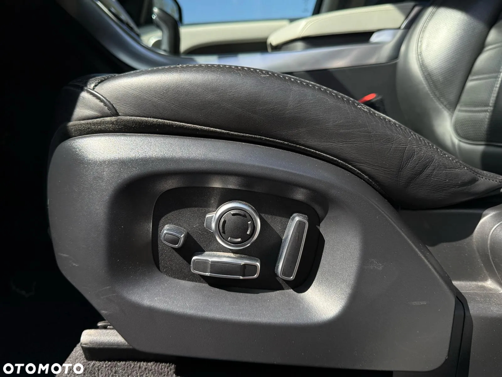 Land Rover Range Rover Sport - 18