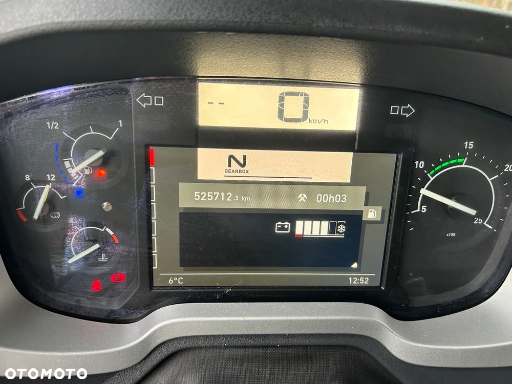 Renault T480 * 13 L * 2 Zbiorniki * Nowe opony * - 12