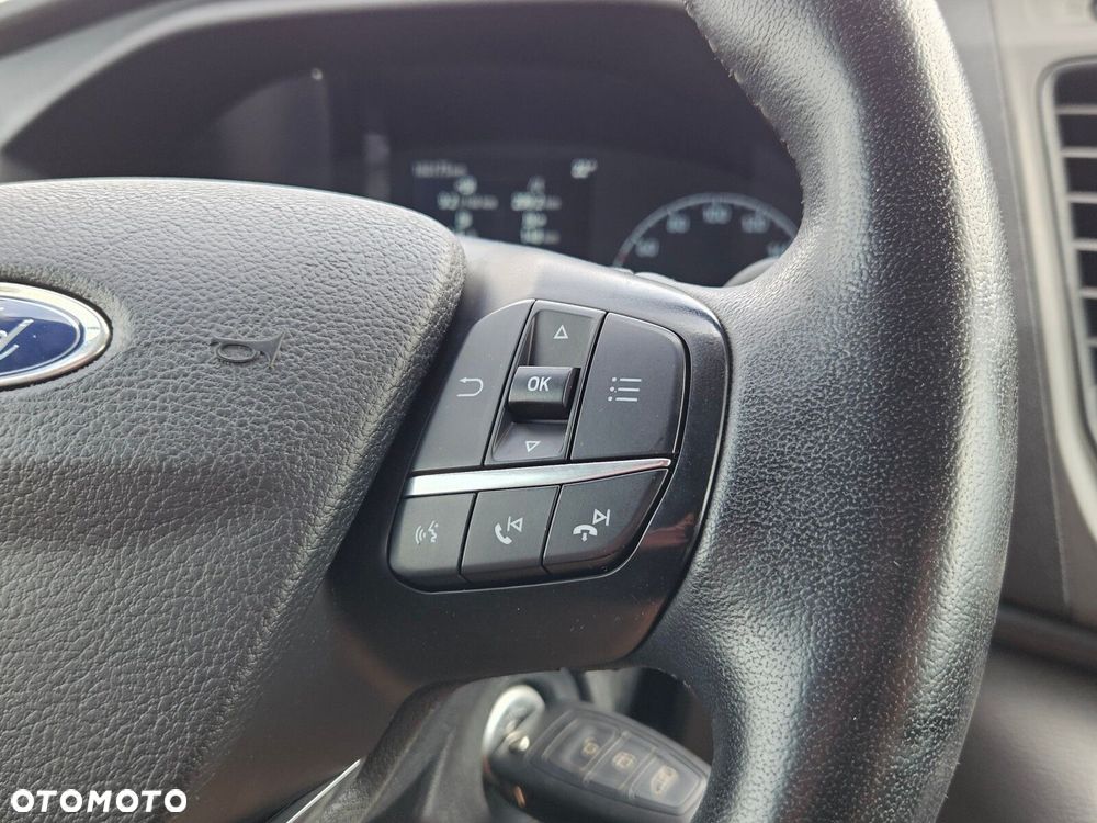 Ford Transit - 23