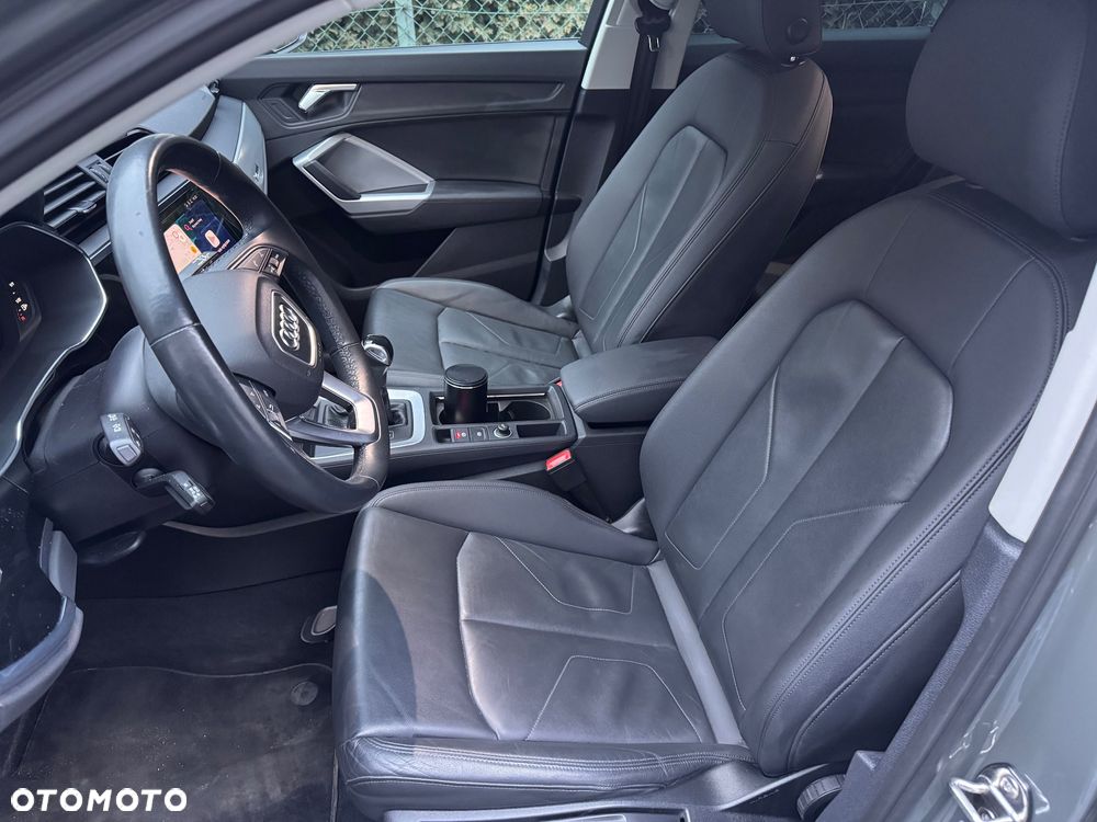 Audi Q3 Sportback 45 TFSIe S tronic S line - 6