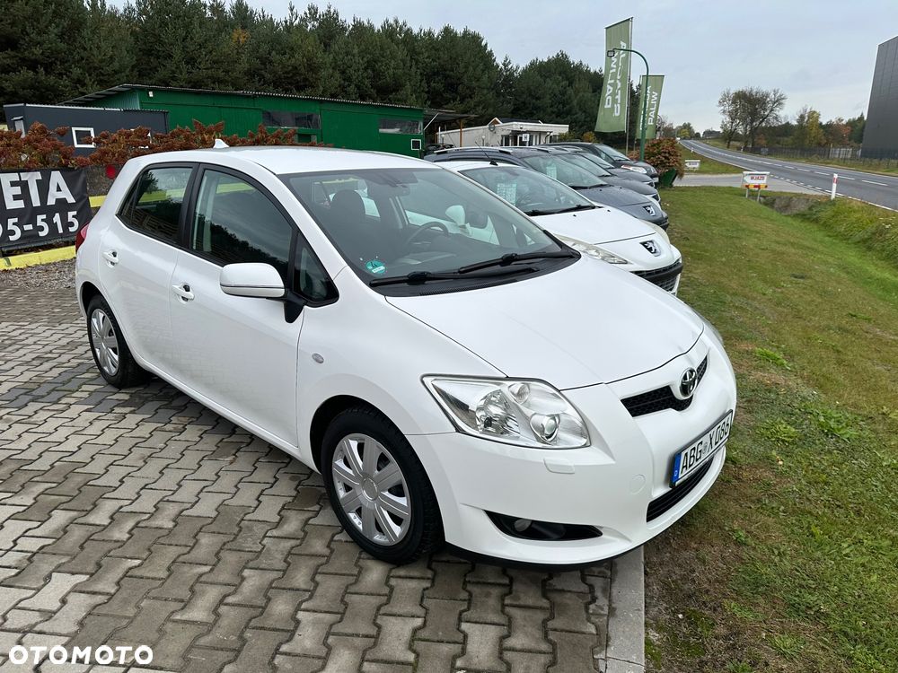 Toyota Auris - 8