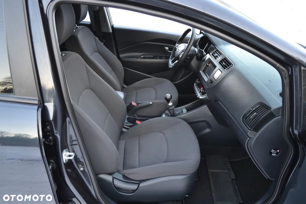 Kia Rio 1.2 Business Line - 14