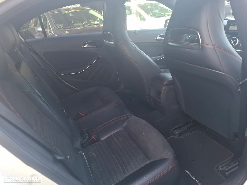 Mercedes-Benz A 180 CDi BE Edition AMG Line - 17