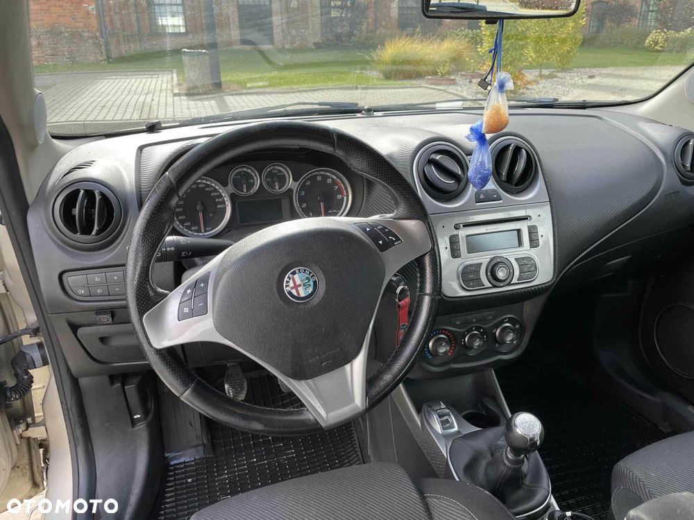 Alfa Romeo Mito - 7