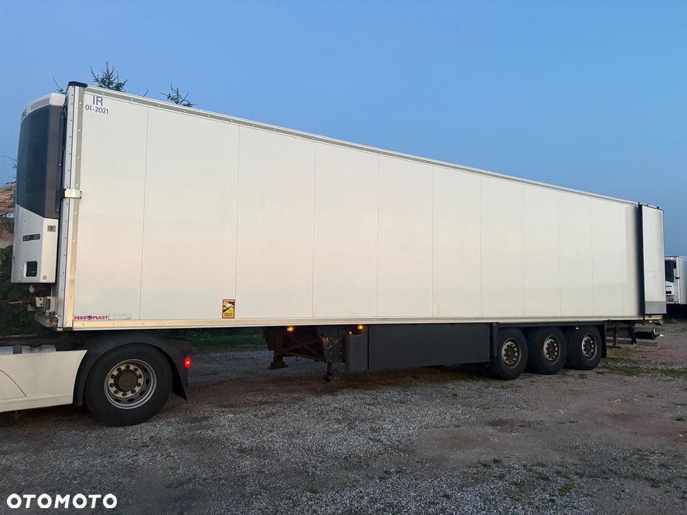 Schmitz Cargobull - 3