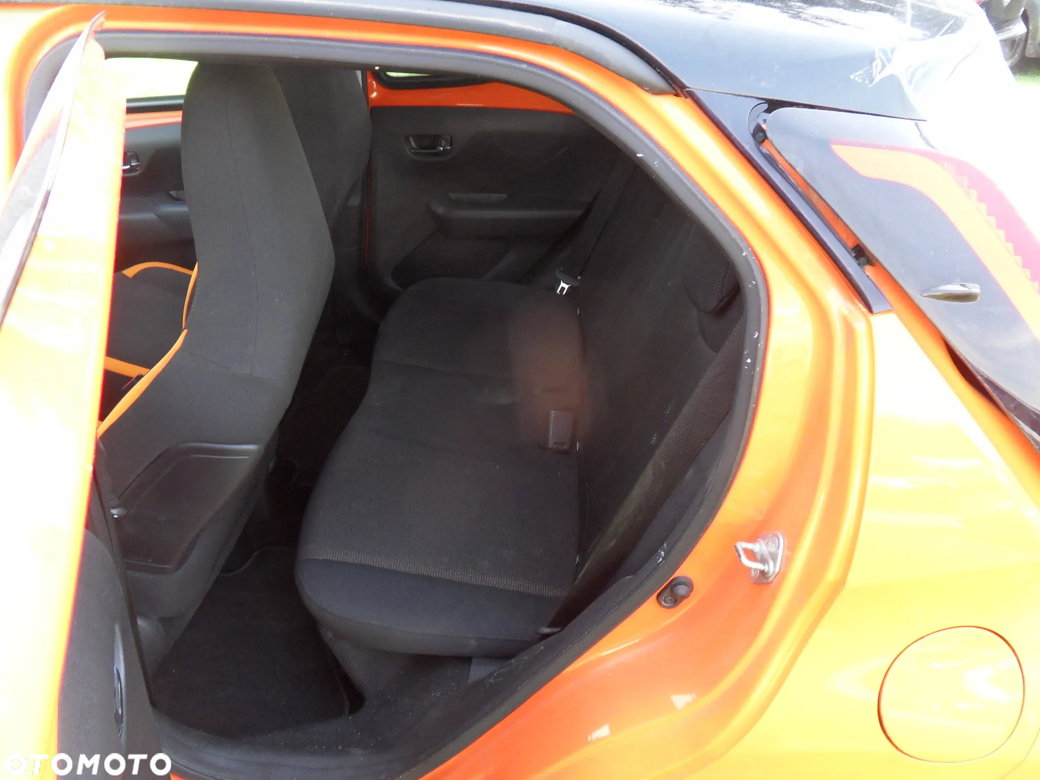 Toyota Aygo x-play connect - 15