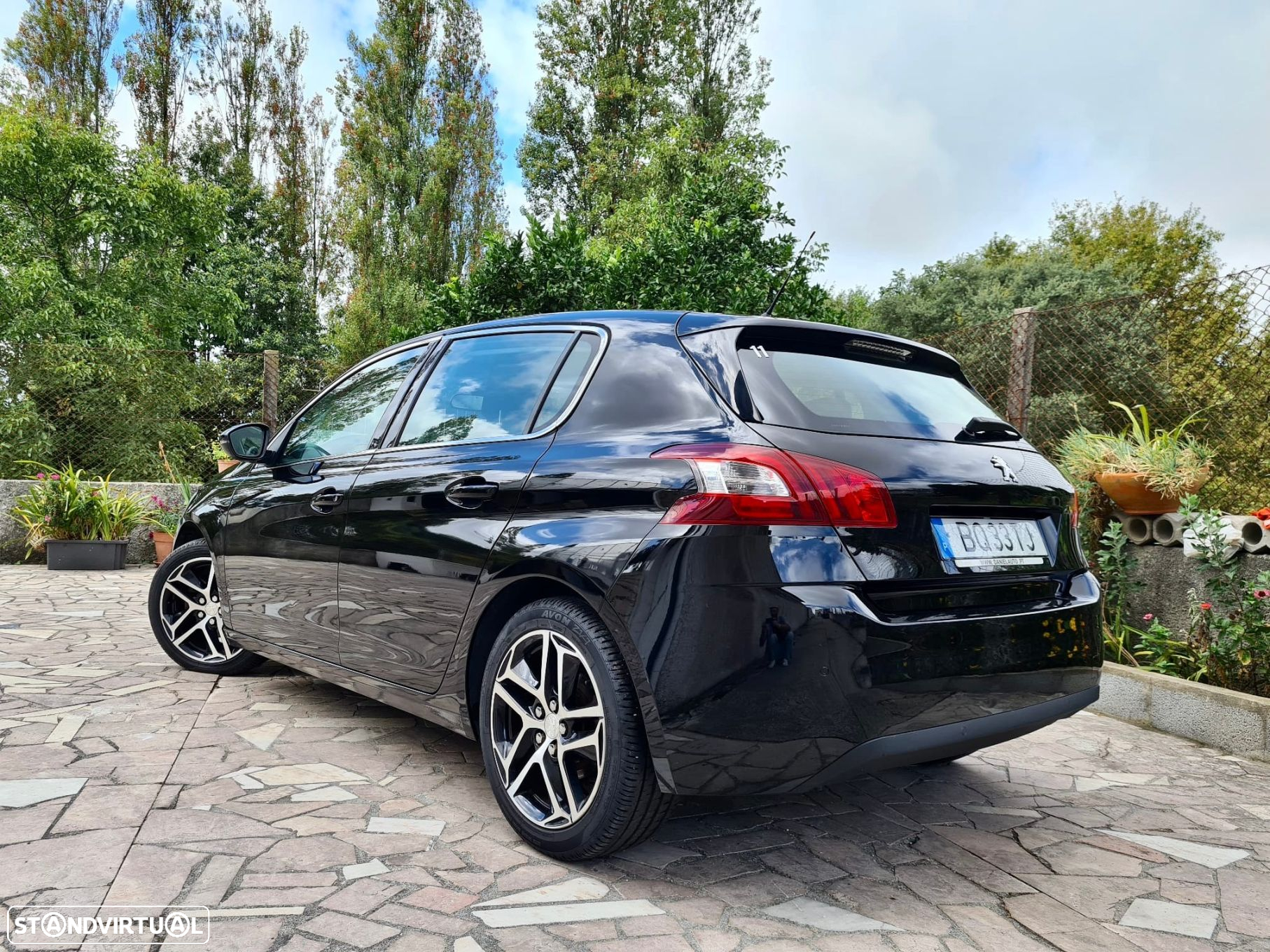 Peugeot 308 1.2 PureTech Allure J17 - 4