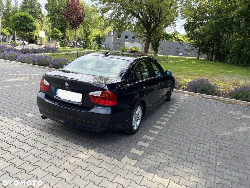 BMW Seria 3 320d - 13