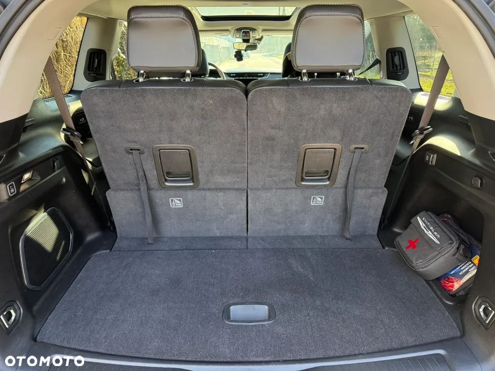 Jeep Grand Cherokee - 17
