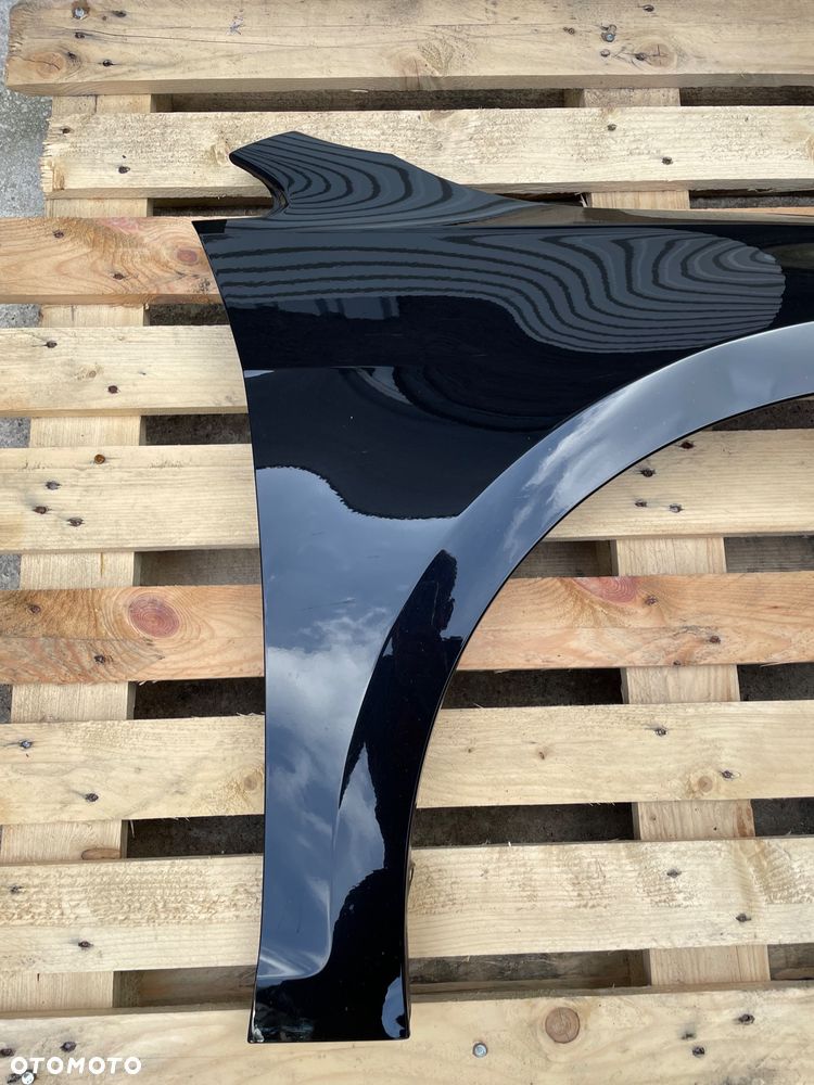 BŁOTNIK PRZÓD PRAWY VOLKSWAGEN GOLF VII LIFT CZARNY W KOLOR - 2