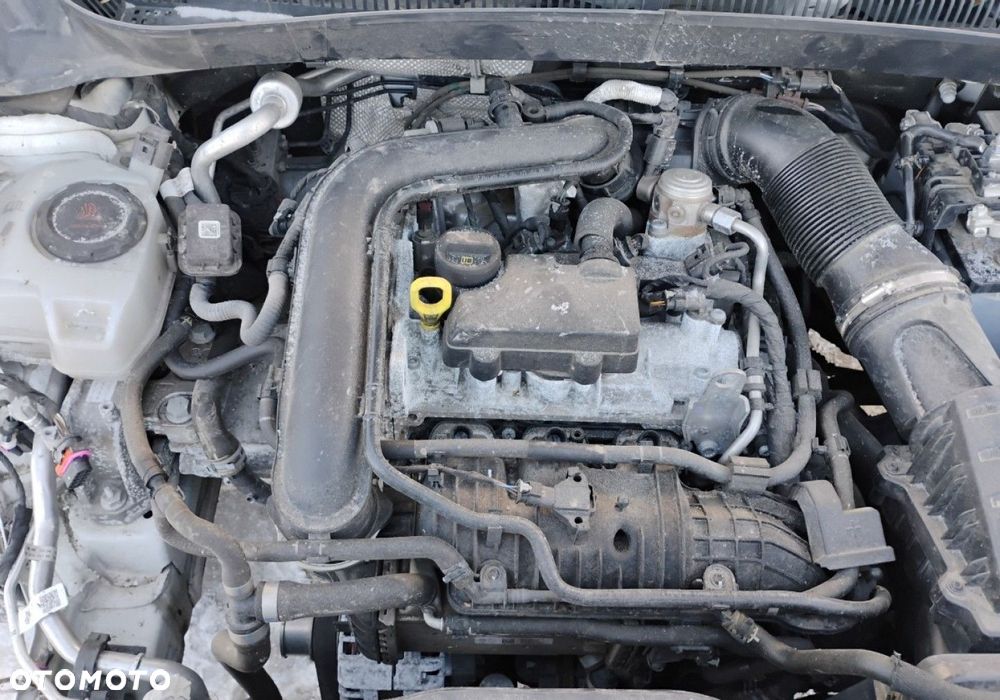 Volkswagen T-Cross - 17