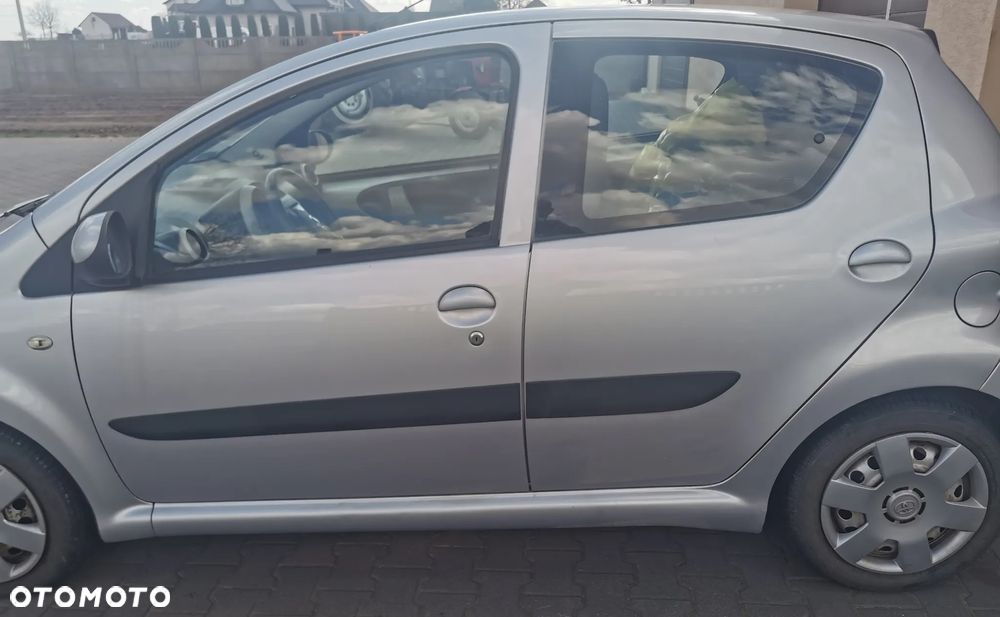 Toyota Aygo Cool - 4