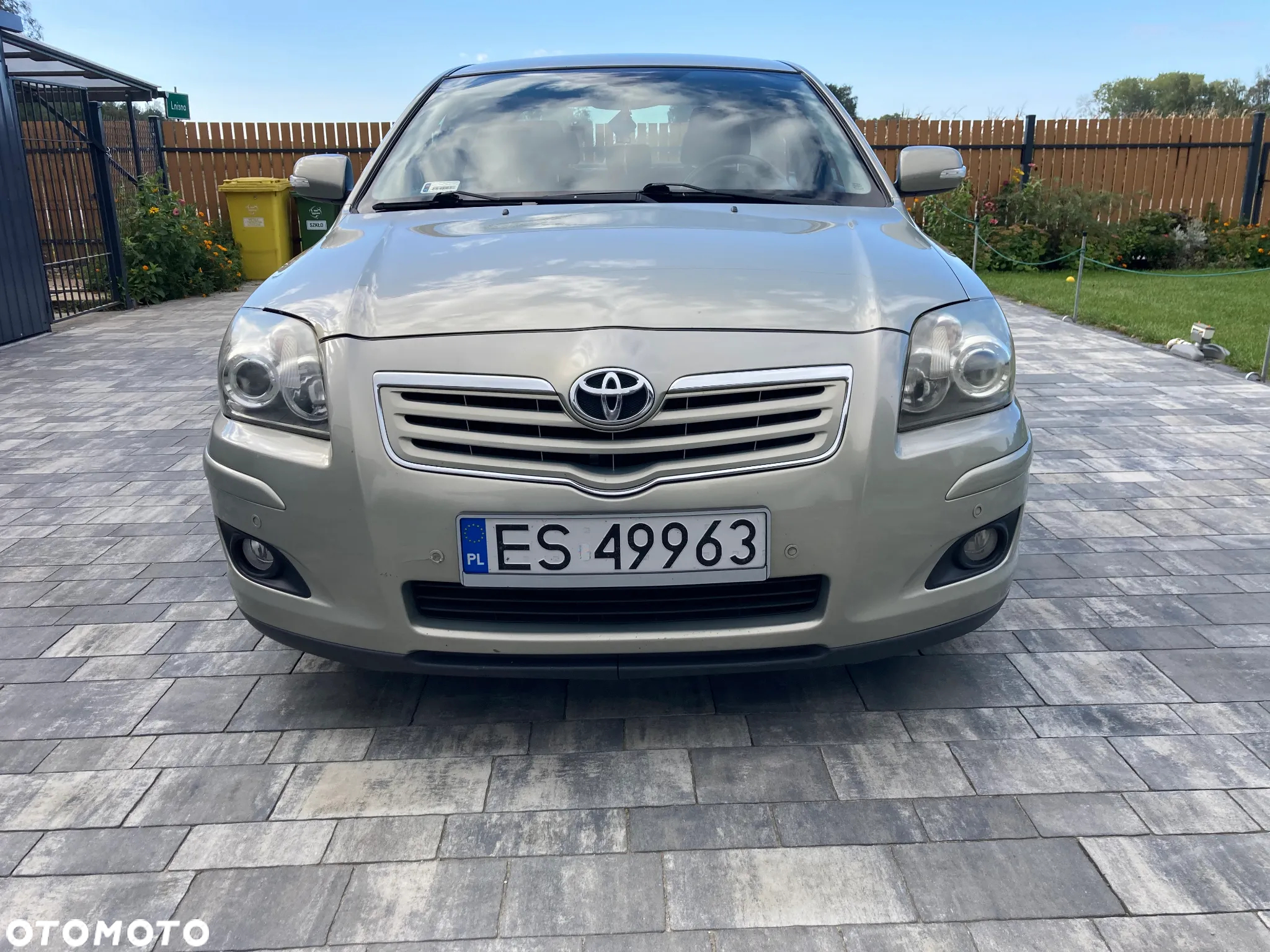 Toyota Avensis 1.8 VVT-i Sol - 4