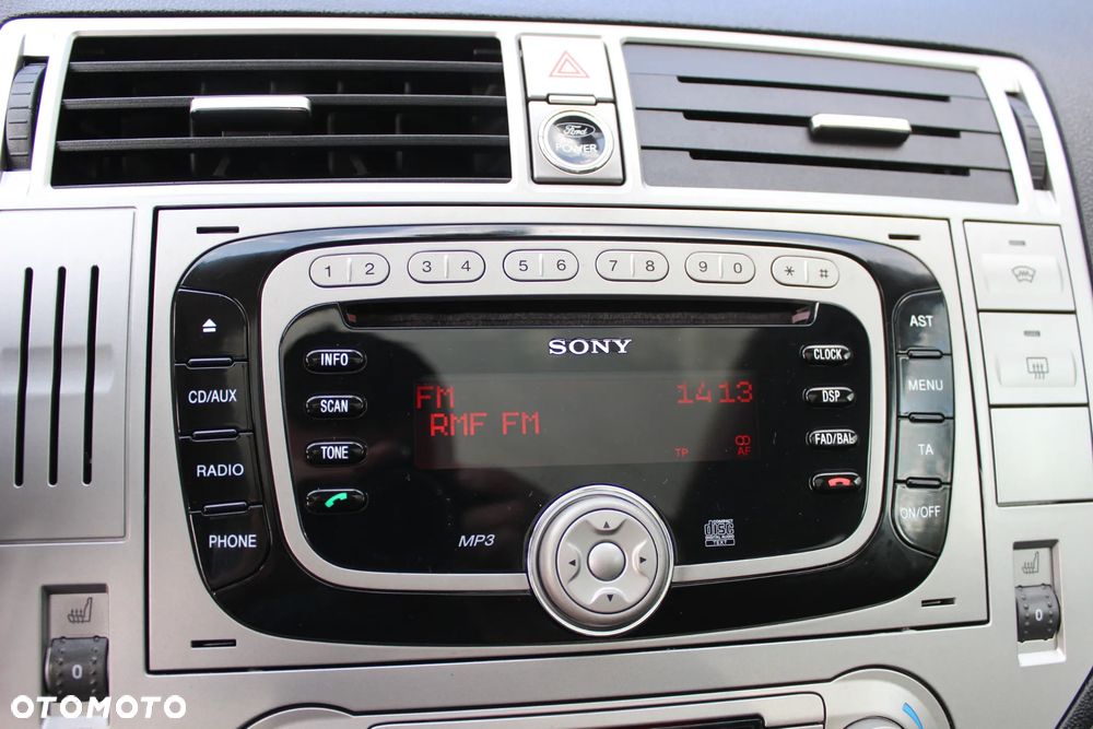 Ford Kuga 2.0 TDCi 4x4 Titanium - 29