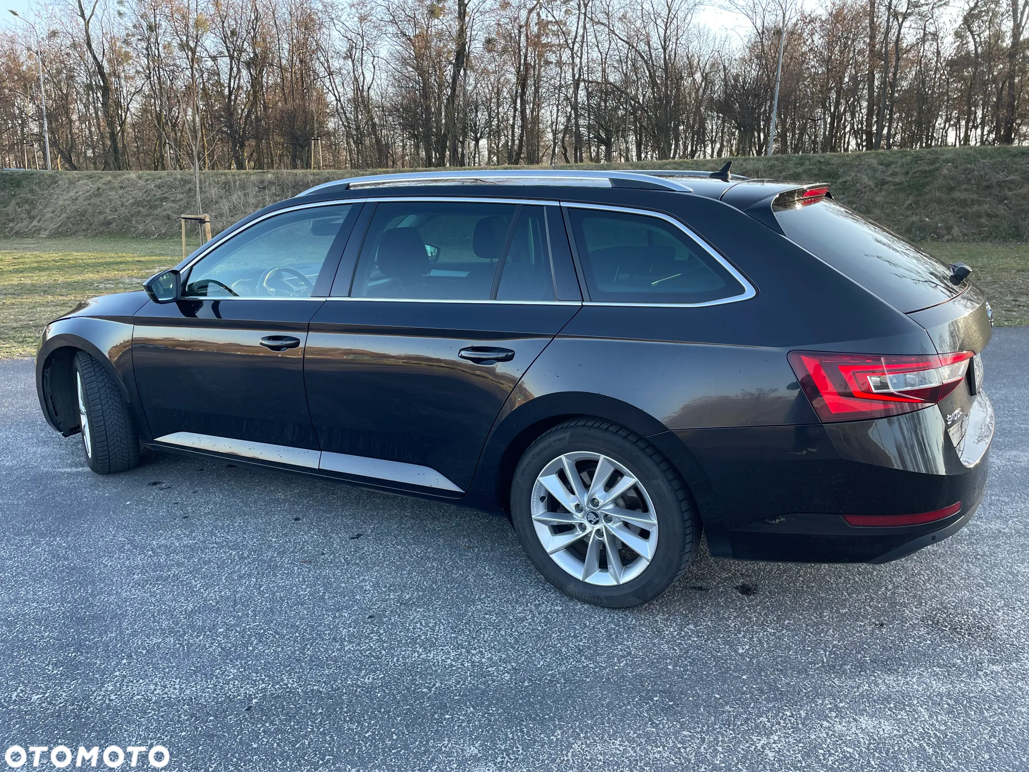 Skoda Superb 2.0 TDI Style DSG7 - 9