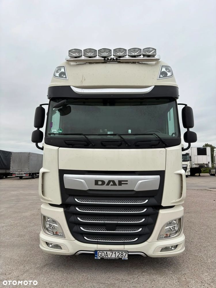 DAF XF - 14