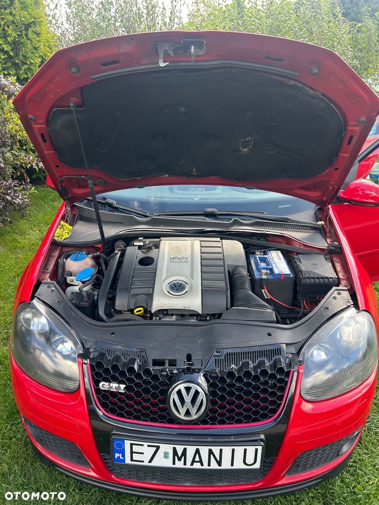 Volkswagen Golf - 11