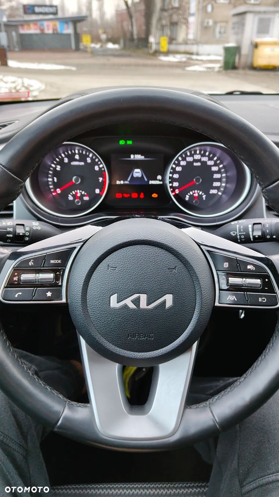 Kia XCeed 1.0 T-GDI OPF VISION - 16