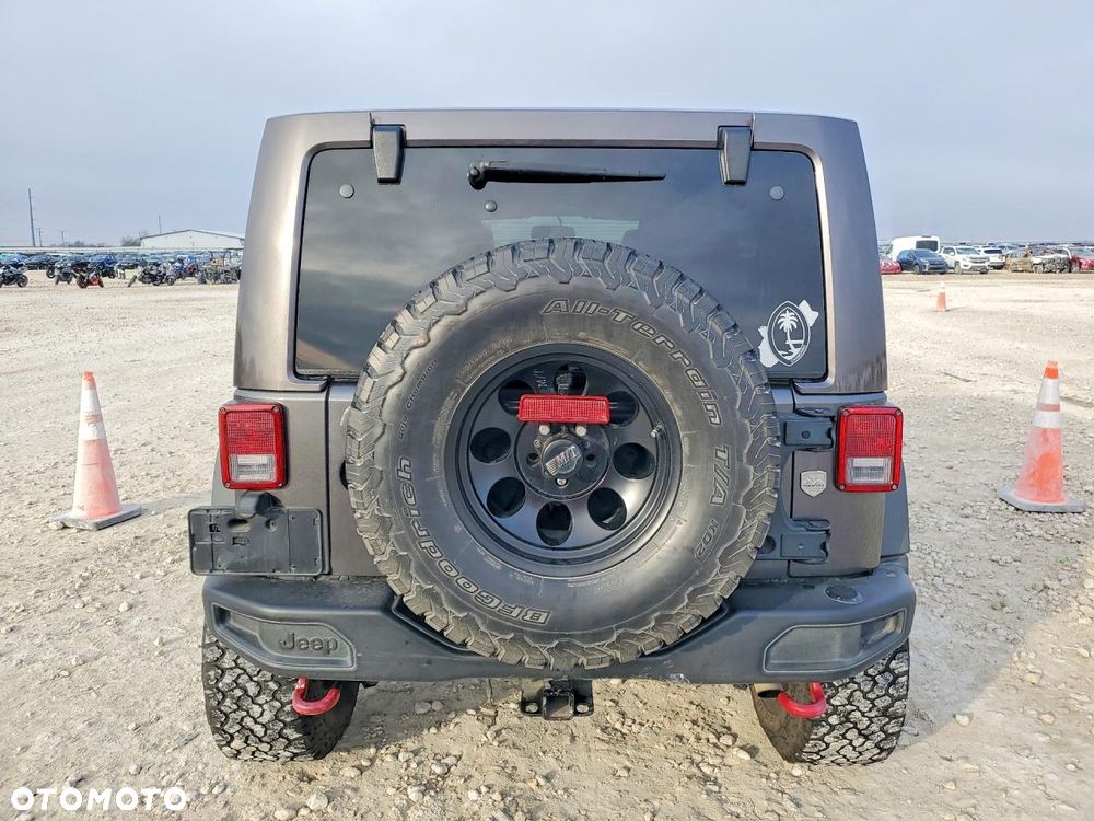 Jeep Wrangler 3.6 Unlim Rubicon - 6