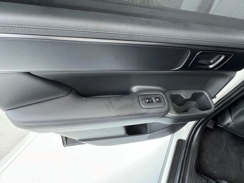 Hyundai Santa Fe 1.6 l 252 CP 4WD 6AT PHEV Calligraphy - 12