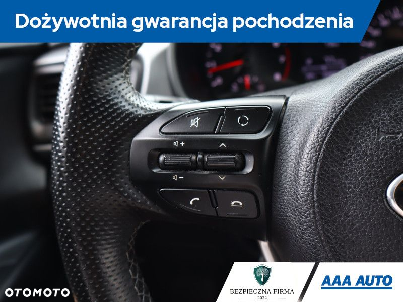 Kia Rio - 20