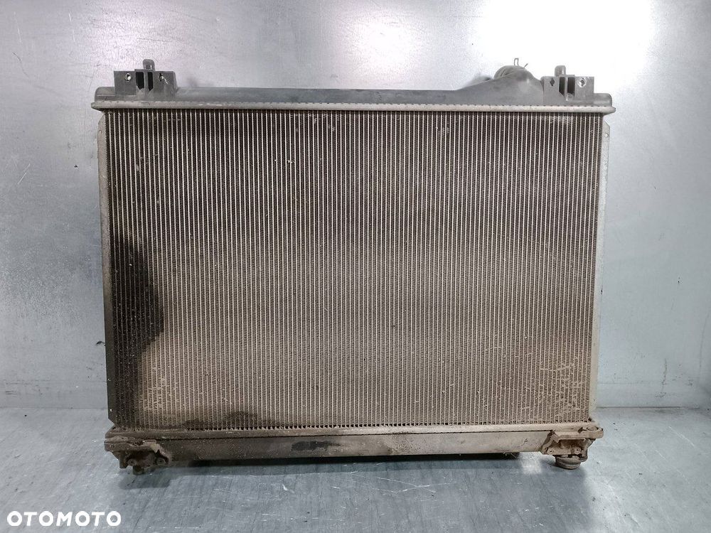 CHŁODNICA WODY Z WENTYLATOREM SUZUKI GRAND VITARA 1.9 DDIS - 1